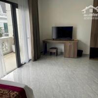 Bán Căn Vinhomes 4.5 Tầng Bến Đoan Siêu Rẻ. DT:90m2,MT:6m !!!