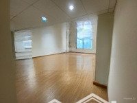 Cho Thuê Văn Phòng Mặt Tiền Đường Bạch Đằng 2 Chiều Phường 2 Tân Bình Sát Sân Bay 80M 2, 18 Triệu/Tháng