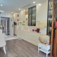 Chính chủ cần bán căn 3 ngủ Sunshine Riverside full nội thất đẹp về ở ngay 8 tỷ. 0914772279