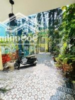 Cho Thuê Biệt Thự Mặt Tiền Tú Xương, Quận 3. Diện Tích: 4.5X22M Nở Hậu - Trệt, Lầu. Giá: 70 Triệu/Tháng