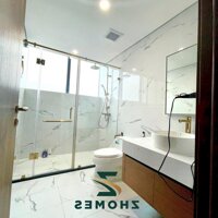 Bán căn hộ 2 ngủ 89m đầy đủ nội thất hướng mát giá nhỉnh 6 tỷ. 0914772279