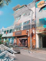 Bán Nhà Mặt Phố Phan Xích Long, 12,9 Tỷ, 60M2, View Đẹp, Ngang 8M Ở Phú Nhuận, Hcm