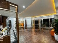 Cần Bán Gấp Căn Giá Tốt 165M2 Rộng Rãi 3 Ngủ, Sẵn Sổ, Full Nt Giá Bán 9.5 Tỷ Tại Hei Tower