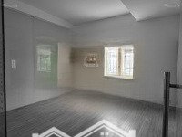 Cần Cho Thuê Nhà Mặt Tiền Kinh Doanh Đường Ngô Quyền Q5 - Dt: 4 X20M, Giá: 30 Triệu/Tháng. 0902 589 310