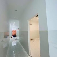Cho thuê nhà trệt mới 100% đường d6 kdc hồng loan gần bến xe giá 7,5 triệu