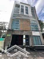 Bán Nhà - Đất Gía Rẻ - Ngang 11,5 Sổ Vuông Vức - Hẻm Xe Tải Thông - Phù Hợp Xây Chdv