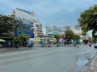 Bán Nhà 3 Lầu Có Thang Máy Mặt Tiền Đường Hùng Vương