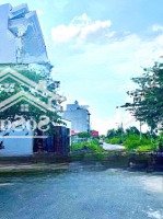 Hàng Hiếm Hẻm Thông 99,8M2 (5X20M) Bưng Ông Thoàn, Phú Hữu, Tp Thủ Đức Giá Bán 6,2 Tỷ Liên Hệ: 0974244143