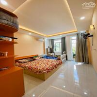 Bán Nhà Phố Mặt Tiền Kinh Doanh Liền Kề Võ Văn Ngân, P. Bình Thọ, Tp Thủ Đức_ 3 tầng sân thượng _ 77 m2 đất
