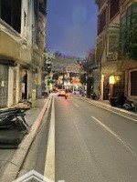 Bán Nhà Mặt Phố -Đốc Ngữ --Quận Ba Đình -Ô Tô Tránh -Kinh Doanh -52 M2-3 Tầng