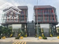 Cho Thuê Mặt Bằng Kinh Doanh Đầy Đủ Thiết Bị.dt 20X21M, Trệt, 1 Lầu. Giá Bán 200 Triệu. Lh Nghĩa:0979162123