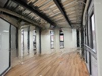 Cho Thuê Văn Phòng Tại Làng Việt Kiều Châu Âu, Diện Tích 70M2/Tầng, Sàn Thông, Sàn Gỗ Điều Hòa