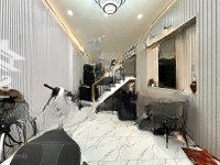 Nhà Phố 3 Lầu, 5 Phòng, Full Nội Thất Khu Thời Trang Lê Văn Sỹ - Có Hợp Đồng Thuê 28 Triệuiệu/Tháng