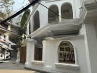 Cc Nhờ Bán Biệt Thự Trung Tâm Cầu Giấy,Diện Tích185M, 4 Tầng, Gara Oto. Nhỉnh 35Tỷ, Liên Hệ: 0968089718
