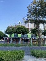 Cho Thuê Toà Nhà Vp Kđt Sala, 1.000M2 Sàn, 12X20M, Hầm Và 4,5 Tầng, Nt Cơ Bản Có Thang Máy