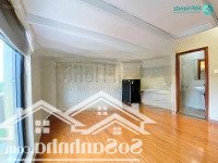 Trống Phòng Duplex Cửa Sổ Ngay Trần Não, Quận 2