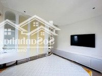 Độc Quyền Bán Căn Hộ Cảnh Viên 1 View Công Viên Thoáng Mát.diện Tích120M2, 3 Phòng Ngủ 3 Vệ Sinh Liên Hệ: 0936711661