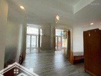 Nhà Phân Lô Đẹp Khu Hoàng Cầu 70M2X5Tmặt Tiền5M, Ô Tô Đỗ Cửa Cho Thuê Nhiều Mô Hình Giá Tốt 25 Tr/Th