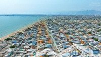 Lô Góc 235.6M2 Với 3 Mặt Tiền, Ngay Trung Tâm Thị Trấn Phan Rí Cửa Đông Đúc