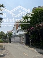 Bán Bt 4 Phòng Ngủ 4 Vệ Sinh160M2 Đường 2 Xe Hơi Giá Cực Rẻ 35 Tỷ Ngay Đỗ Pháp Thuận, An Phú, Q2, Hcm Hầm 3 Tầng