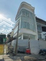 Chính Chủ Cần Bán Nhà 93 Hòa Hưng P12 Q10Diện Tích15X10M Kc 1H5L Hdt 170 Triệu/Th Giá Bán 42 Tỷ