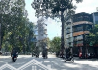 Bán Nhàmặt Tiềnhồng Bàng Quận 11, Dt: 7X20M 130M2, 3 Tầng, Bank Thuê 100 Triệuiệu Giá Bán 39.5 Tỷ Tl