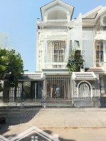 Bán Biệt Thự Liền Kề Tại Đông Thủ Thiêm, Quận 2 Giá Bán 21,5 Tỷ, 176M2, Giá Siêu Hời Hot!