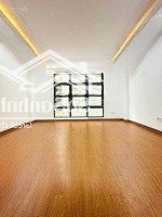 Bán Nhà Thọ Tháp - Dịch Vọng Nhà 5 Tầng Thang Máydiện Tích45M2 Nhà Mới