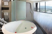 Bán Nhanh Khách Sạn 19 Tầng Mặt Tiền Biệt Thự, Giá Bán 85 Tỷ, Đầy Đủ Giấy Tờ Phòng Cháy Chữa Cháy