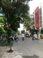 Nhà Mặt Tiền Dương Khuê, Phường Hiệp Tân, Quận Tân Phú. (Dt: 8X18M Cấp 4). Giá: 21.5 Tỷ