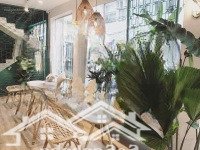 Cho Thuê Nhà Góc 2 Mặt Tiền Đường Sư Vạn Hạnh Q10, Diện Tích: 4.5X22M, Trệt 3 Lầu, Giá Bán 150 Triệu