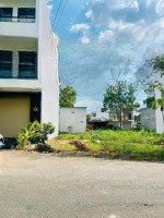 Bán Gấp Đất Mtđ Trần Hoàng Na, An Bình, Ninh Kiều, Cần Thơ 500 Triệu/120M2/Shr Đất Nằm Gần Công Viên Hp