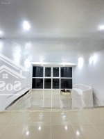 Bán Căn Hộ Cao Ốc Hưng Phát Có Sổ Hồng, 2 Phòng Ngủ, 2 Vệ Sinh83M2 Giá Bán 2.6Tỷ. Liên Hệ: 0906373186 Ánh