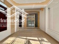 Cho Thuê Nhà Kinh Doanh 3 Tầng Mặt Tiền Đường Hùng Vương Giá Bán 65 Triệu/ Tháng