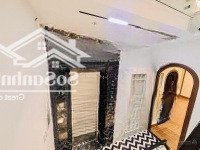 Bán Nhà Quận 1, 5X18M, 5 Tầng, 4 Phòng Ngủ5 Wc, Dts 450M2
