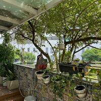 Cho thuê căn hộ Grand view có sân vườn , PMH ,Q7, dt:135m2 ,3PN , giá :30 triệu/ tháng. LH: 0906611859 Thư
