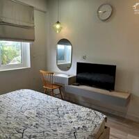 Cho thuê căn hộ Grand view có sân vườn , PMH ,Q7, dt:135m2 ,3PN , giá :30 triệu/ tháng. LH: 0906611859 Thư