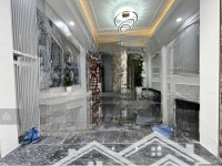 Bán Nhà Phố Giang Văn Minhdiện Tích35M2 6 Tầng Thang Máy Giá Bán 7,9 Tỷ - 30M Ô Tô Tránh Liên Hệ: 0985342385