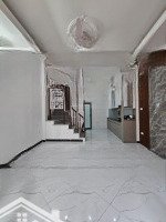 Nhà 5 Tầng , Lô Góc , Ô Tô Đỗ Cửa , Phúc Lợi - Long Biên , Giá Nhỉnh 5 Tỷ