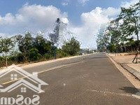 Lô Đấtdiện Tích311M2, Đất 2 Mặt Tiền, Đường Rộng 24M Cách Chợ 200M Liên Hệ: 0979976979