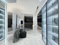 Định Cư Nước Ngoài, Cần Bán Gấpmặt Tiềnhuỳnh Văn Bánh 5. Dt: 5X20M, (4 Tầng), 25 Tỷ