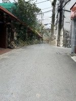 Bán Đất Phố Kẻ Tạnh, Giang Biên. 65M2, Mt: 5.5M, Giá: 9.8 Tỷ. Oto Tránh, Sát Mặt Phố