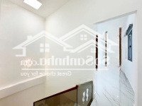 Bán Nhà Giá Rẻdiện Tích110M2, 4 Phòng Ngủ, Có Phòng Ngủ Tầng Trệt - Huỳnh Tấn Phát - Cạnh Quận 7