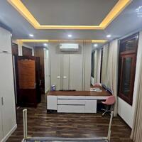 Giảm 2 tỷ Cần bán gấp nhà phân lô phố Phạm Tuấn Tài 45m2, 4T, ngõ ô tô tránh
