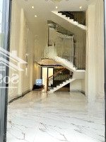 Đi Mỹ Bán Gấp Nhà Siêu Đẹp Hẻm Xe Tải Hòa Bình, Q.11 , 5 Tầng Btct, 66M2 , 10 Tỷ