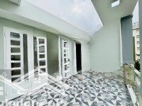 Ngay Phan Xích Long Phú Nhuận, 40M2 4 Phòng Ngủsát Mặt Tiền Đường Hoa, Chỉ 7.X Tỷ