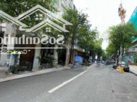 Bánmặt Tiềnđường Thì Sách P. Bến Nghé Q1.Diện Tích75M2, 6 Tầng, Nội Thất Cao Cấp, Trung Tâm Du Lịch