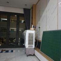 Bán nhà riêng 4 tầng cạnh tòa thị chính huyện Đông Anh (ngõ 74, đường Cao lỗ)