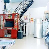NHÀ ĐẸP TÂN PHÚ 32M2, 2 TẦNG ĐÚC, NGANG ĐẸP 4M, HẺM 4M , TRƯỚC NHÀ CÓ SÂN , SHR, CHỈ NHỈNH 3 TỶ