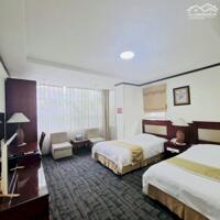 21 Tỷ- Nhà 10 Tầng- Lô Góc- 3 Ô Tô Tránh- Kinh Doanh Sầm Uất- Phố Phương Mai- Đống Đa